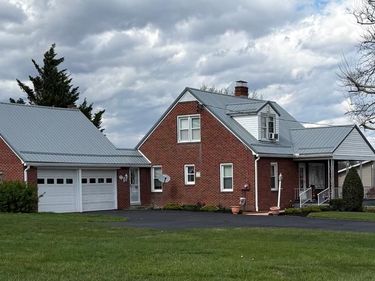 111 BARNETTS RUN ROAD, WARFORDSBURG, PA 17267