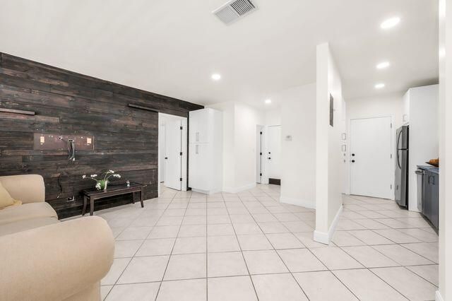 299 SW 7th Street, Unit 1060, Boca Raton, FL 33432 Photo