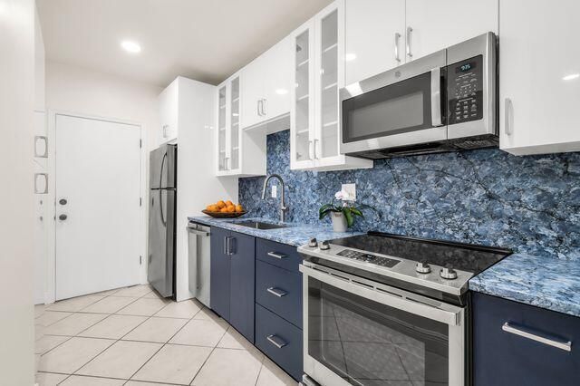 299 SW 7th Street, Unit 1060, Boca Raton, FL 33432 Photo