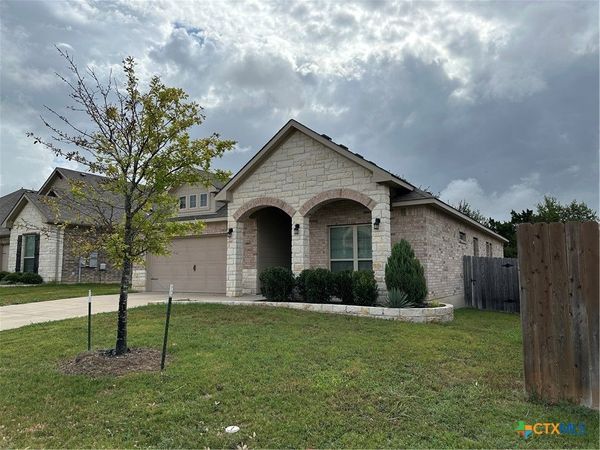 5139 Dickinson Loop , Belton, TX 76513