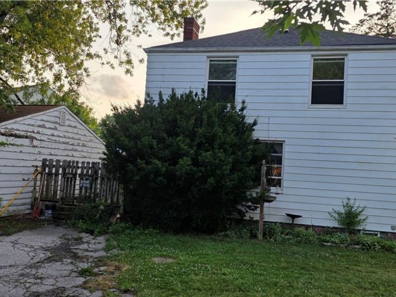 1456 E 250th Street, Euclid, OH 44117 Photo 11