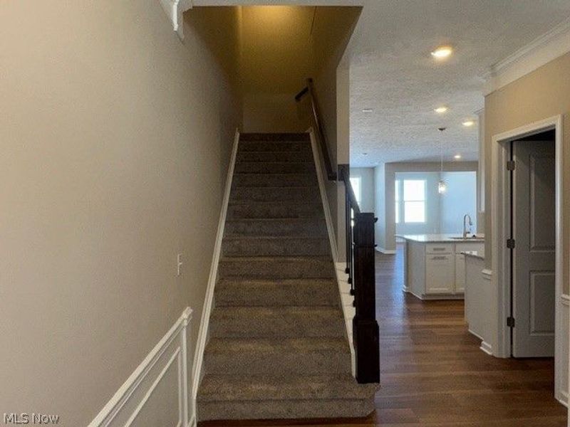 945-2 Memory Lane , Aurora, OH 44202 Photo 2