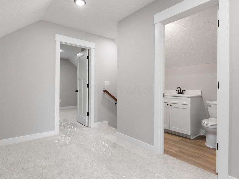 1319 W Canal Street, Baltimore, OH 43105 Photo 24