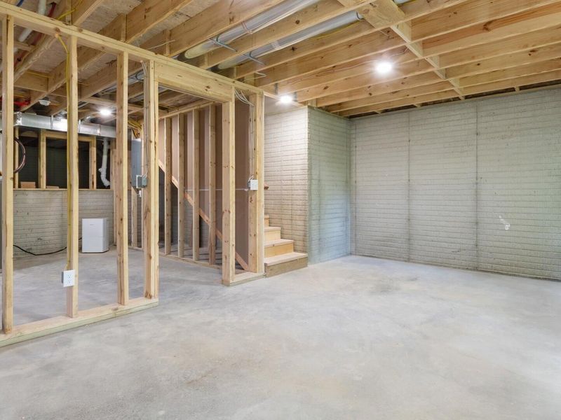 1319 W Canal Street, Baltimore, OH 43105 Photo 32