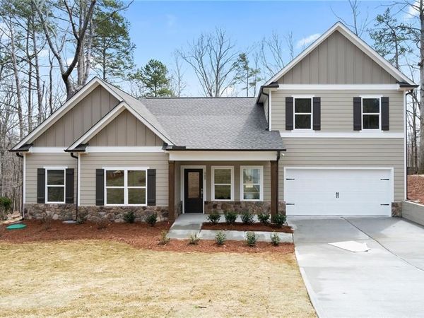 129 Mores Elm Loop , Waleska, GA 30183