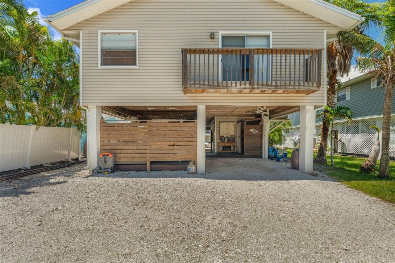 2517 Avenue C, Bradenton Beach, FL 34217 Photo