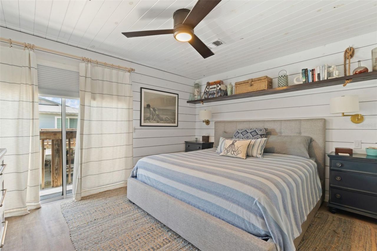 2517 Avenue C, Bradenton Beach, FL 34217 Photo