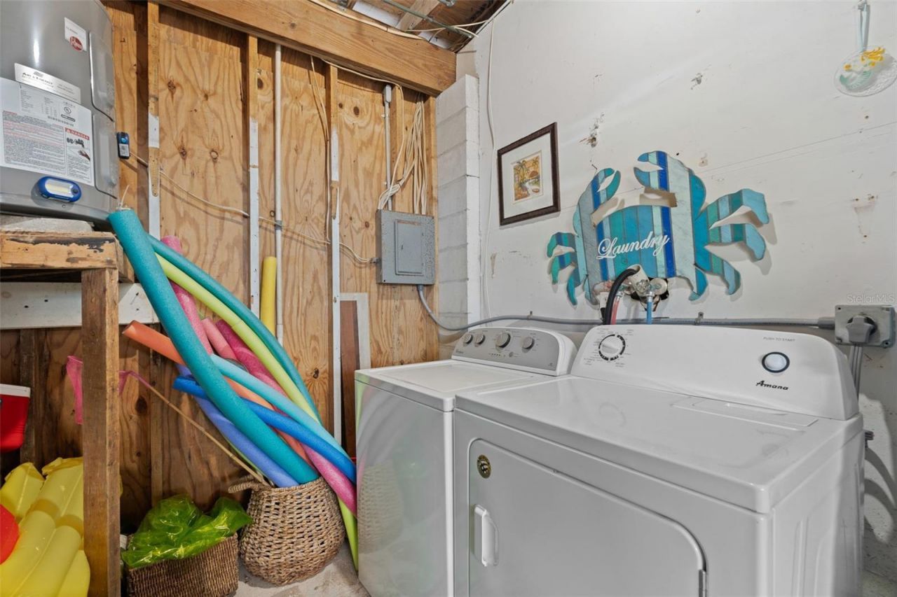 2517 Avenue C, Bradenton Beach, FL 34217 Photo