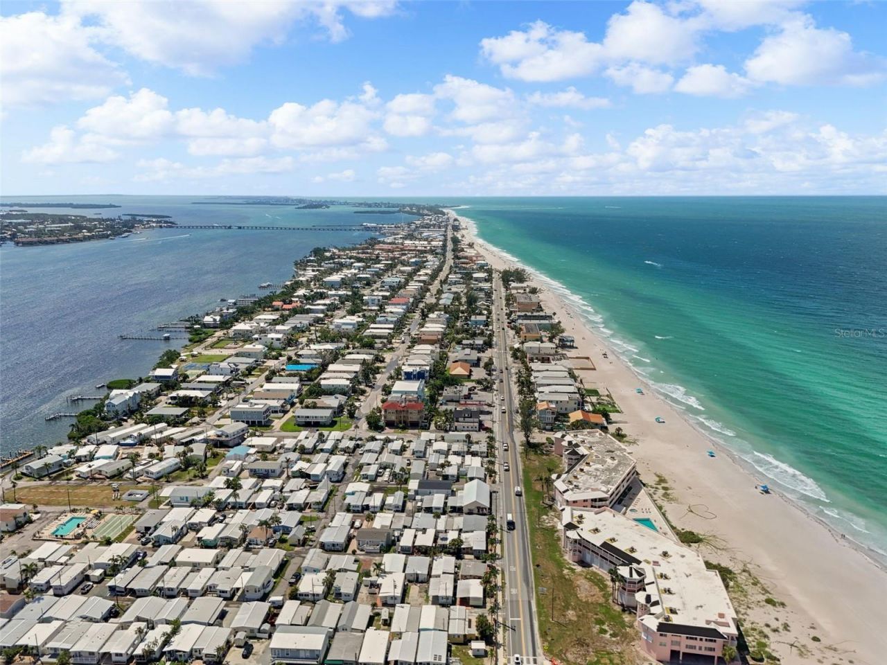 2517 Avenue C, Bradenton Beach, FL 34217 Photo