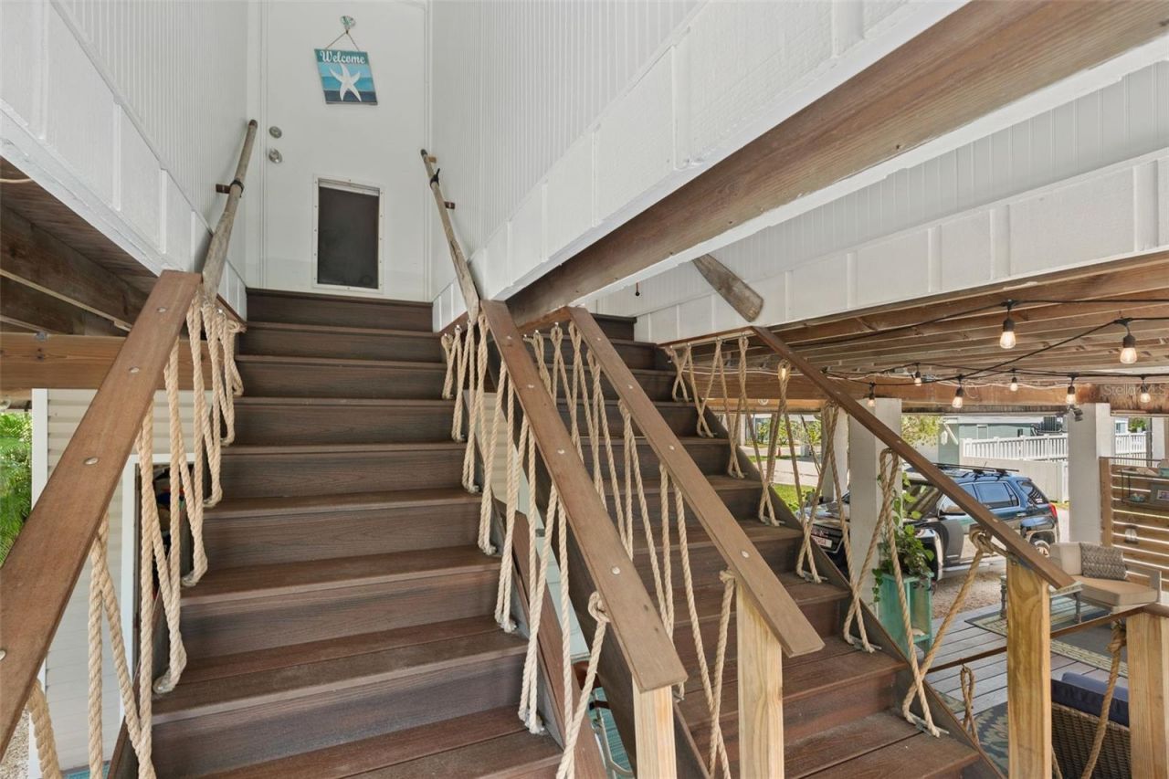 2517 Avenue C, Bradenton Beach, FL 34217 Photo