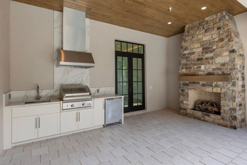 10335 Winter Sparkle Circle, Golden Oak, FL 32836 Photo