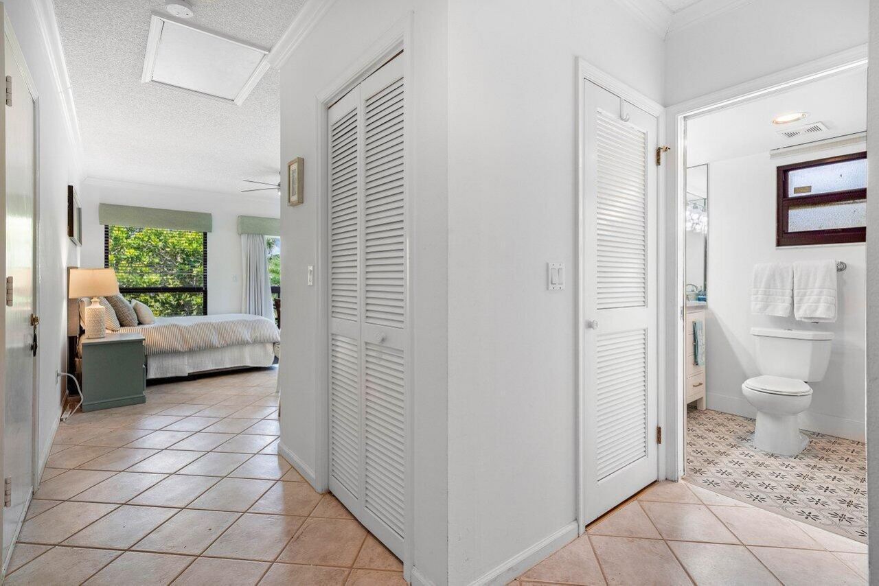13334 Polo Club Road, Unit 327, Wellington, FL 33414 Photo