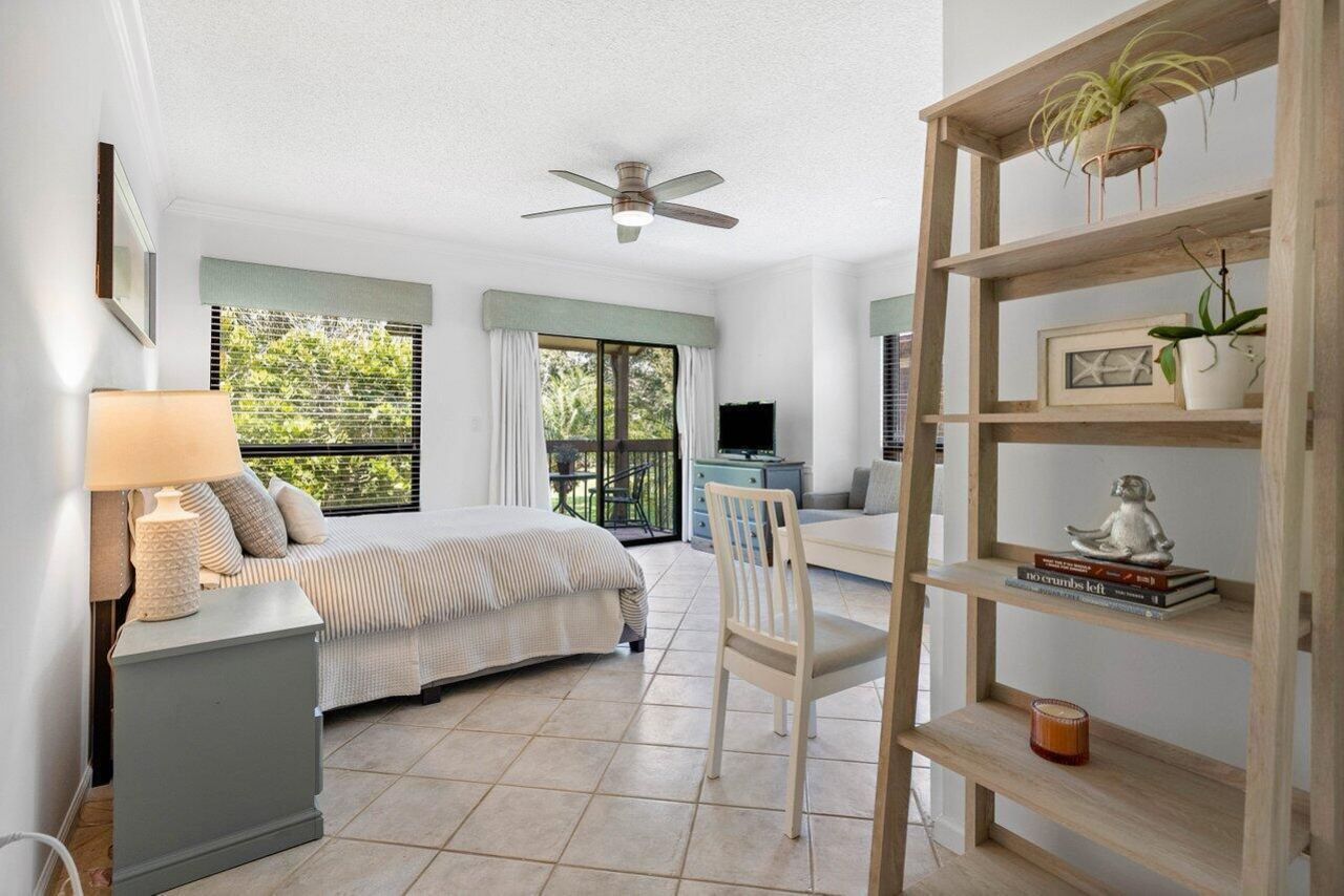 13334 Polo Club Road, Unit 327, Wellington, FL 33414 Photo