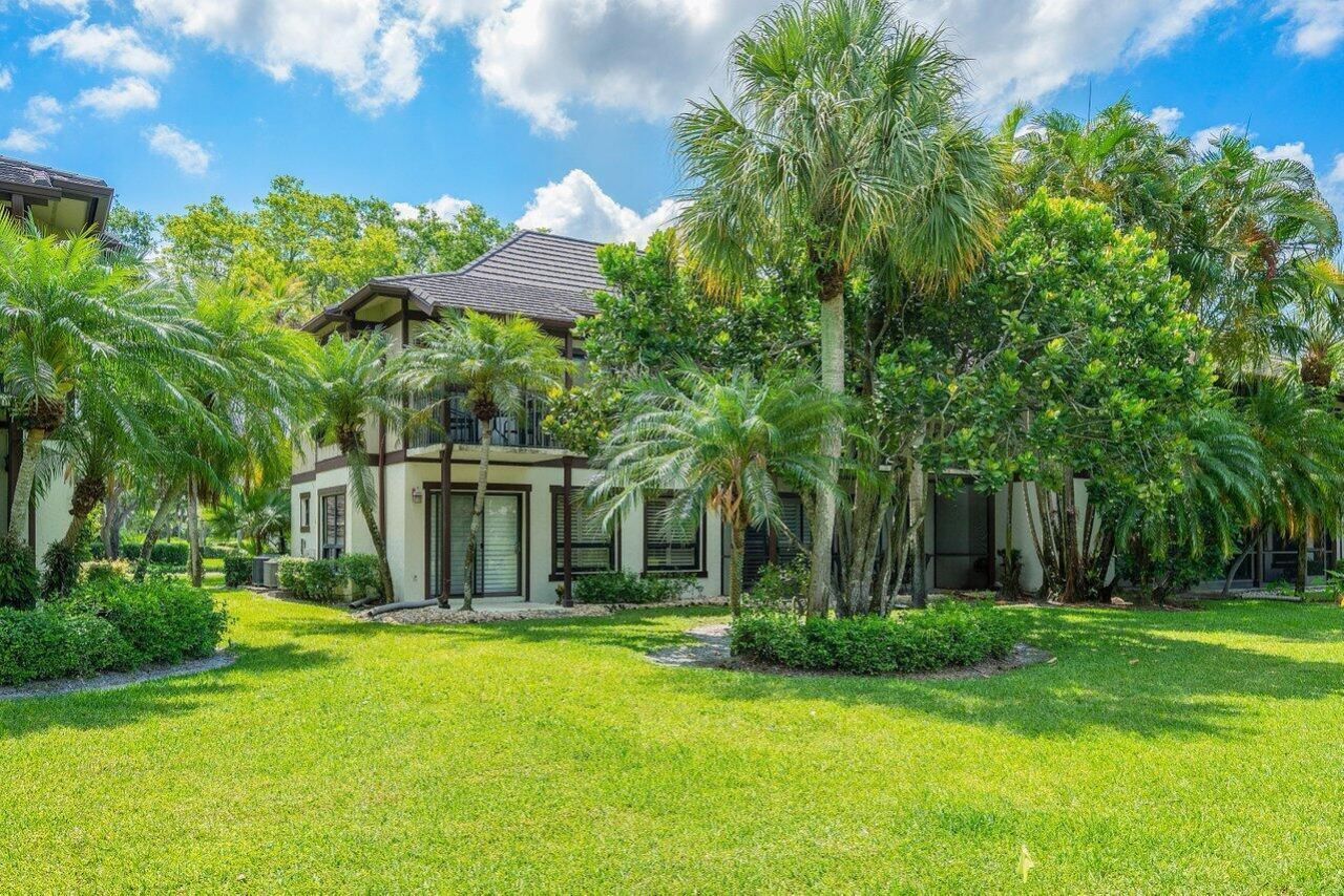 13334 Polo Club Road, Unit 327, Wellington, FL 33414 Photo