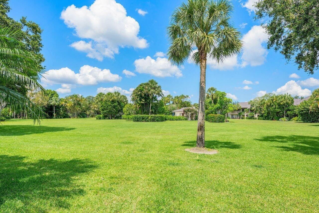 13334 Polo Club Road, Unit 327, Wellington, FL 33414 Photo