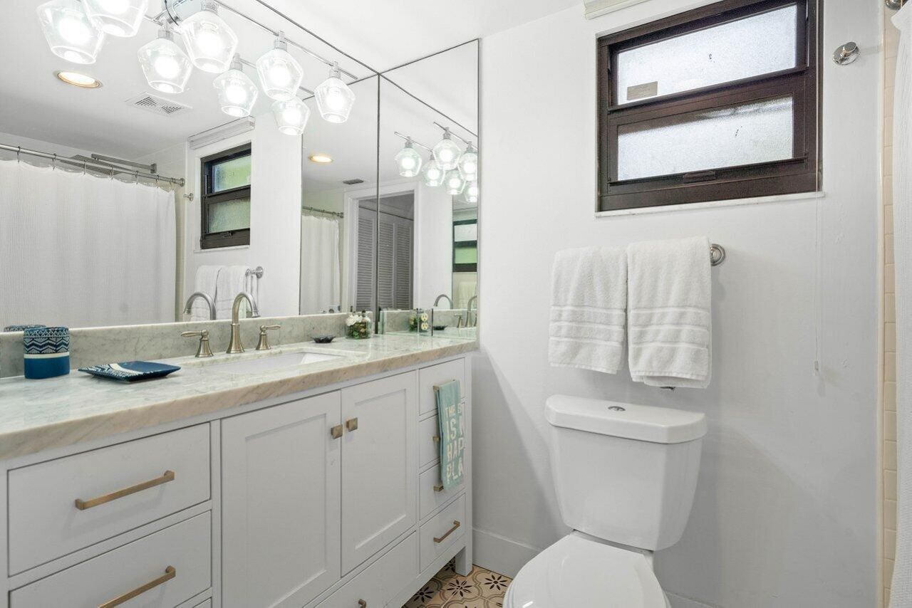13334 Polo Club Road, Unit 327, Wellington, FL 33414 Photo