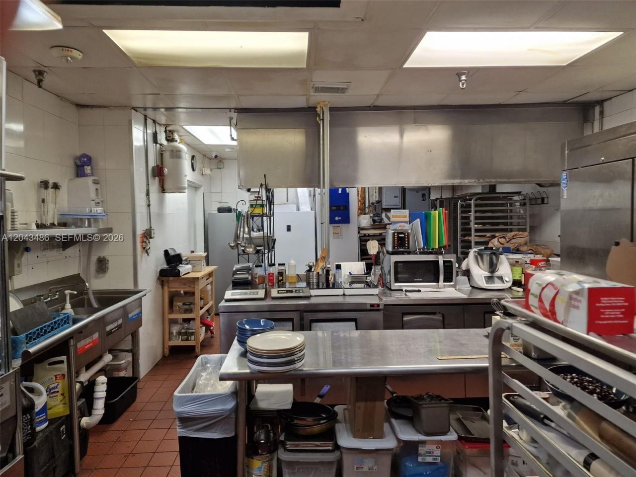 17032 Collins Ave , Sunny Isles Beach, FL 33160 Photo