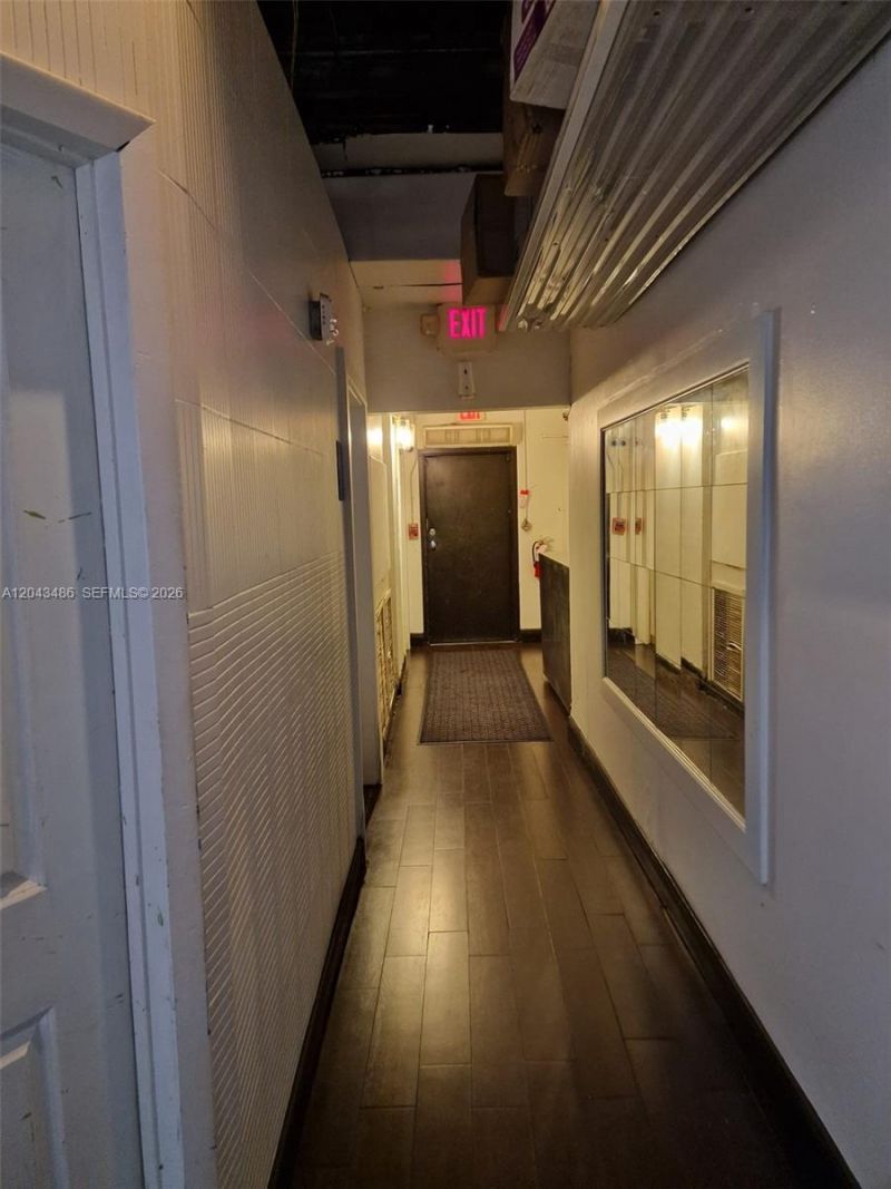 17032 Collins Ave , Sunny Isles Beach, FL 33160 Photo