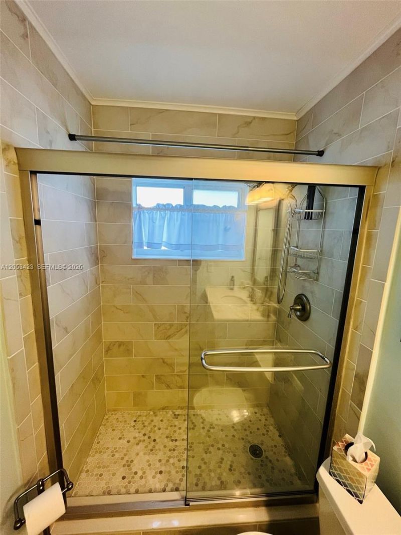 1150 Atlantic Shores Blvd , Unit 501, Hallandale Beach, FL 33009 Photo