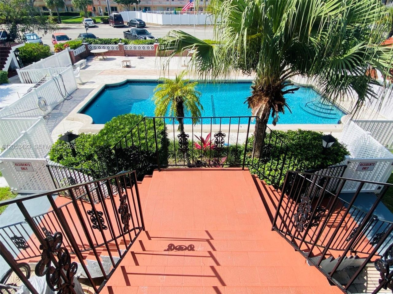 1150 Atlantic Shores Blvd , Unit 501, Hallandale Beach, FL 33009 Photo