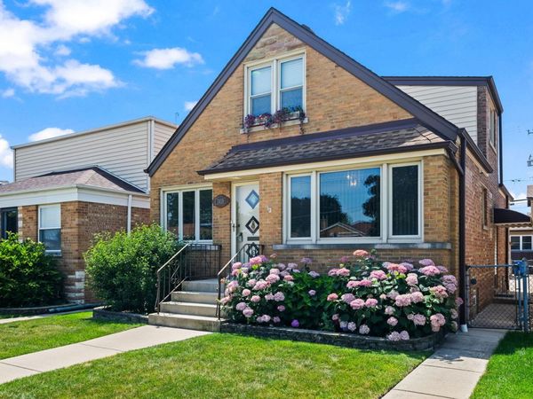 7419 W Howard Street, Chicago, IL 60631
