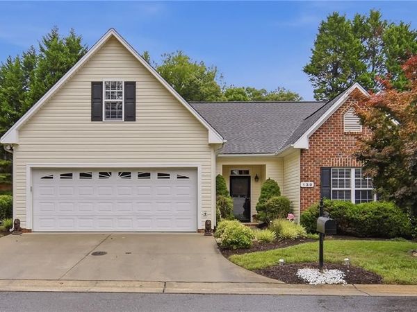 139 Brooks Landing Drive , Winston-Salem, NC 27106