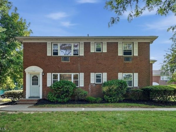 1121 Valley Rd, Wayne, NJ 07470
