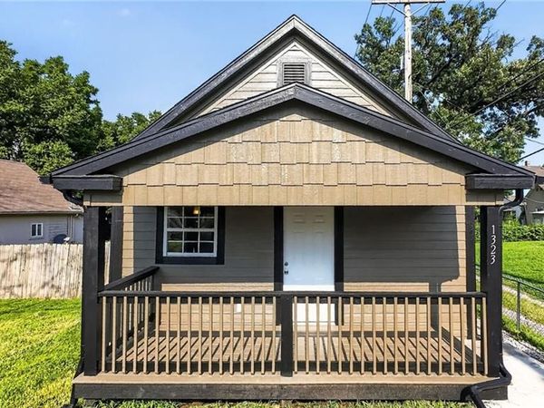 1323 S 38th Street, Kansas City, KS 66106