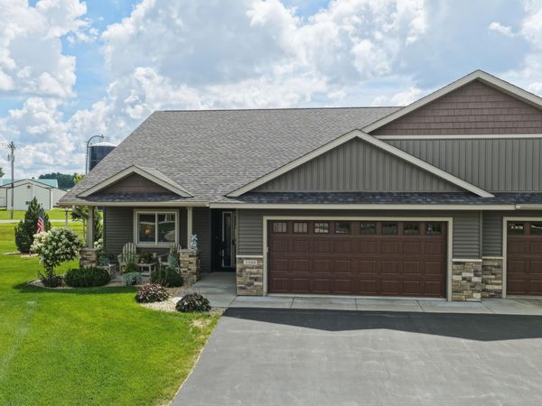3588 Newcastle Drive , River Falls, WI 54022