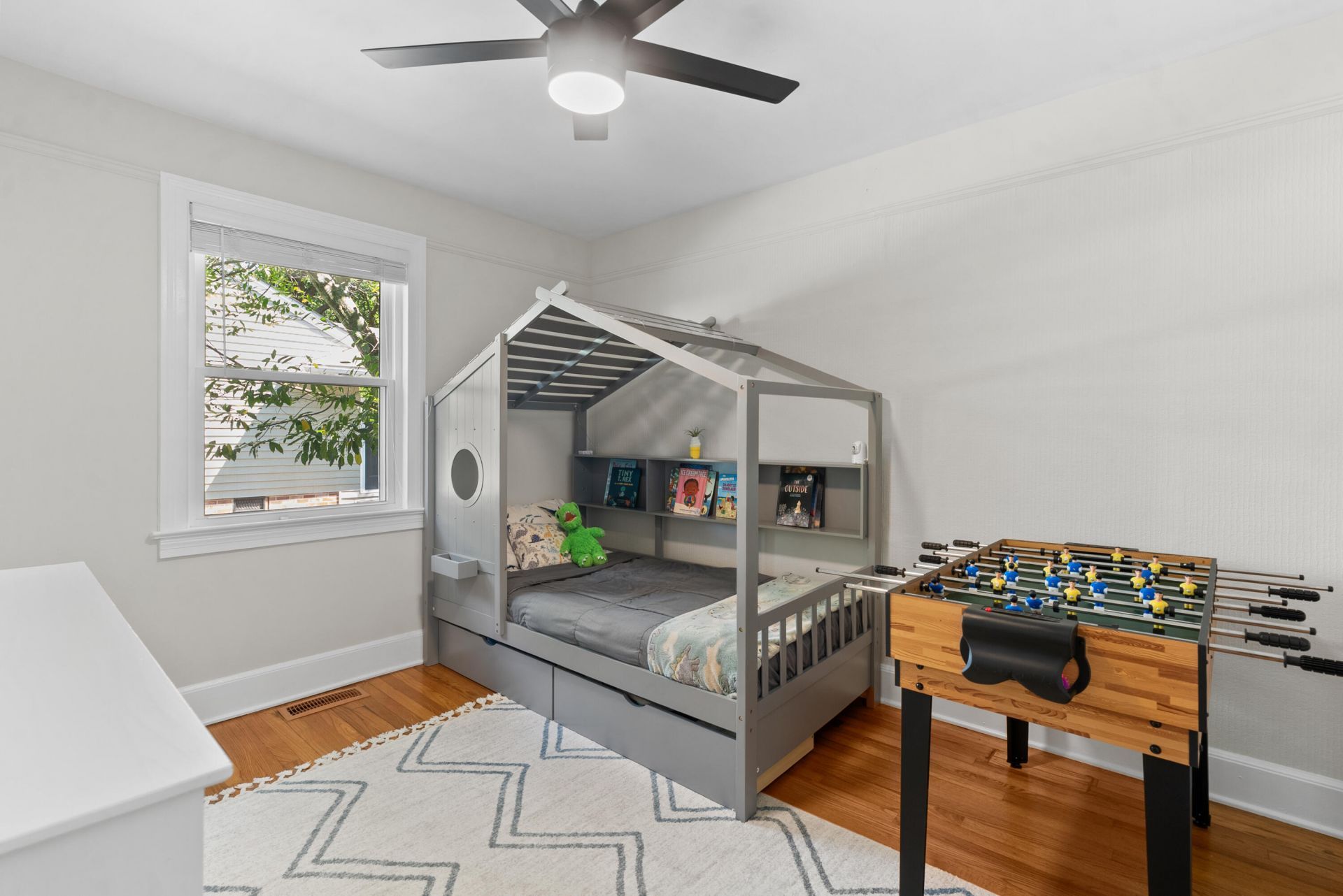 5114 Braddock Avenue Photo 15