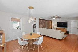5114 Braddock Avenue photo 4