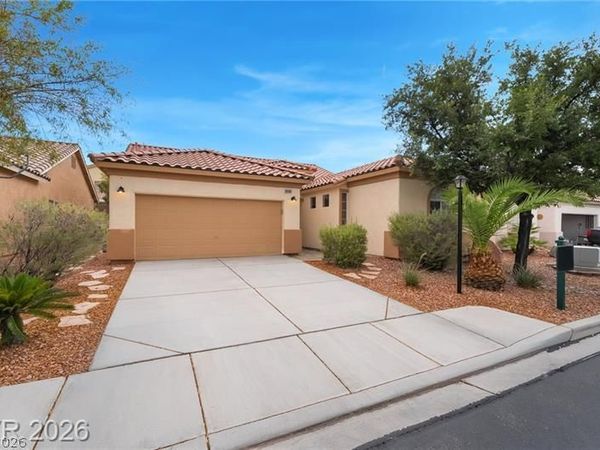 10605 Bardilino Street , Las Vegas, NV 89141