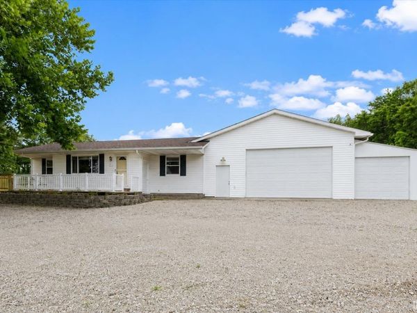 5373 Mobley Drive, Spencer, IN 47460