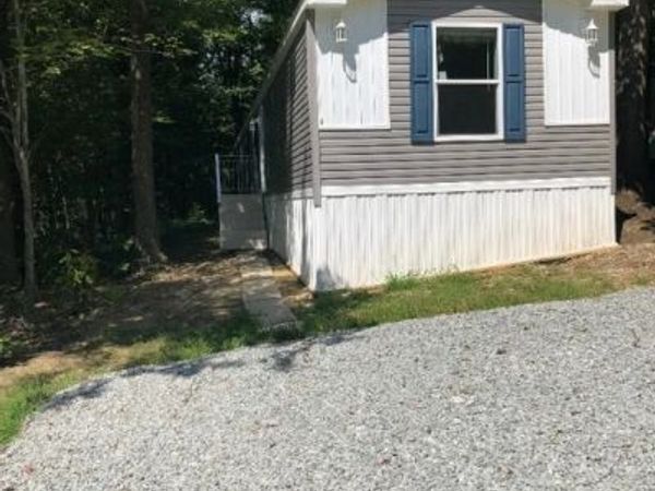 10 Via Milano , Smock, PA 15480