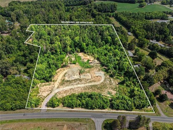01 Pineville Road, Mocksville, NC 27028