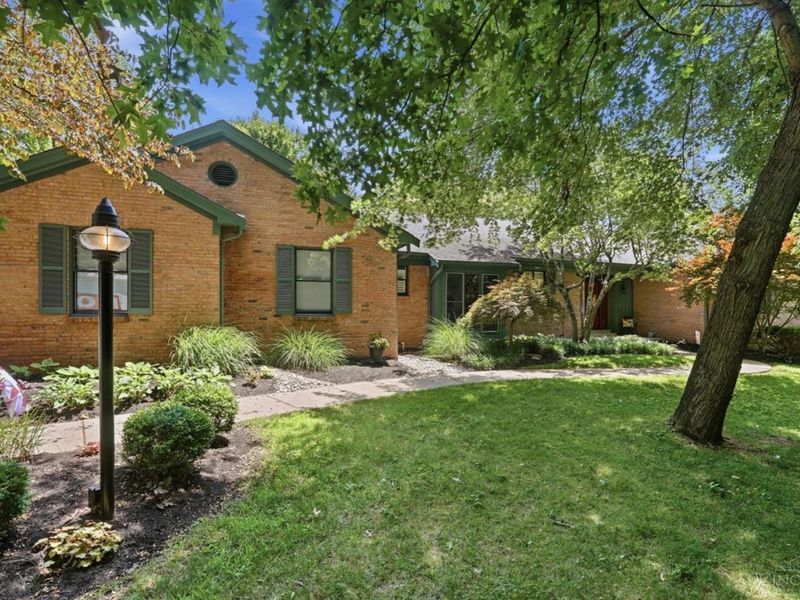 5355 Boomer Road, Green Township, OH 45247 Photo 1
