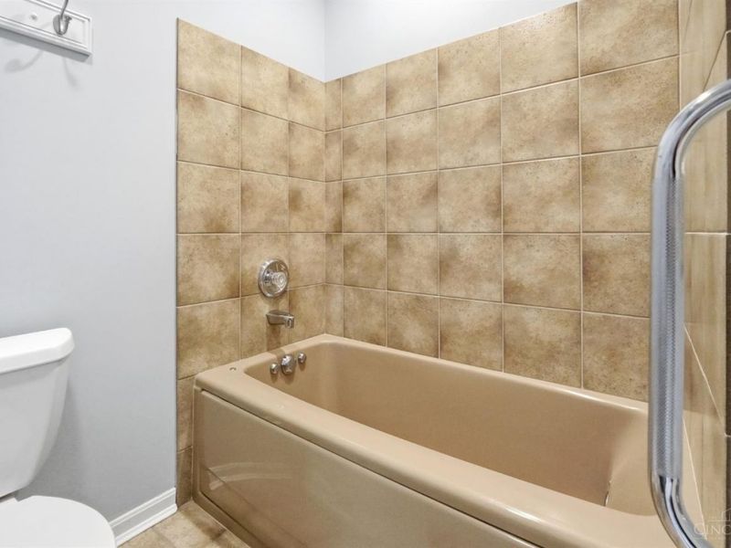 5355 Boomer Road, Green Township, OH 45247 Photo 25