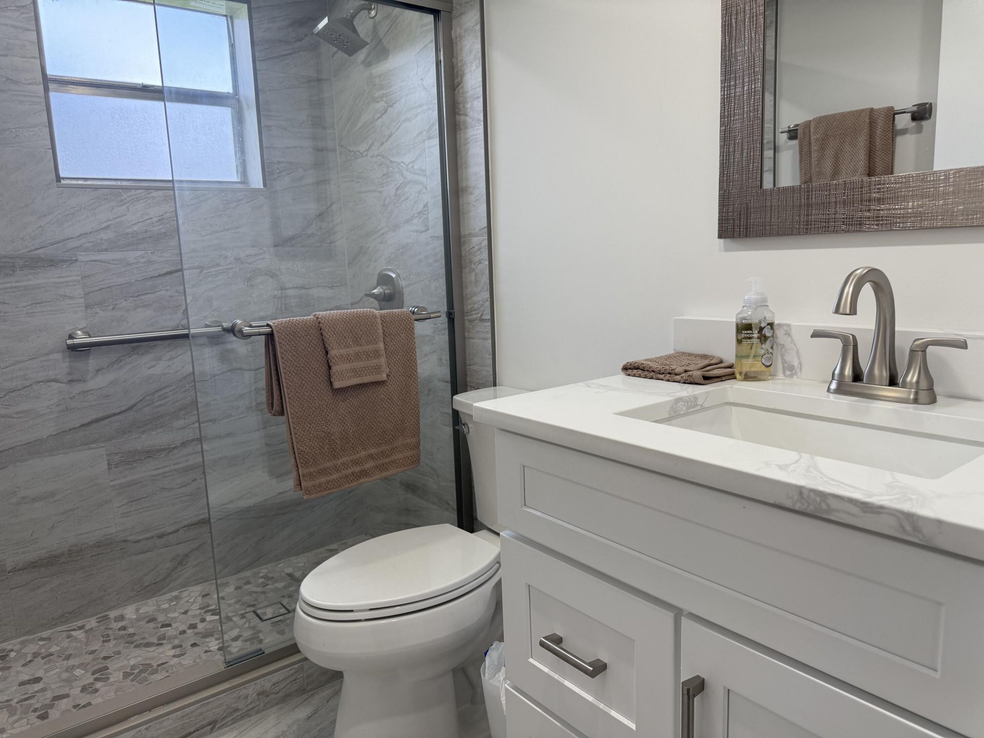 358 Normandy H, Delray Beach, FL 33484 Photo