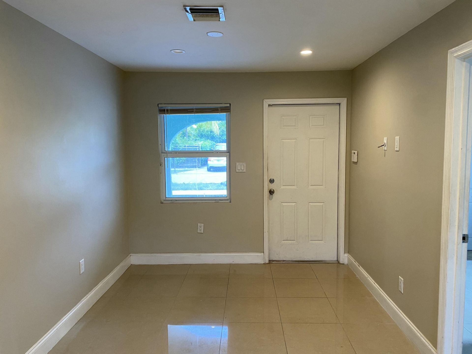 638 SW 7th Avenue, Delray Beach, FL 33444 Photo