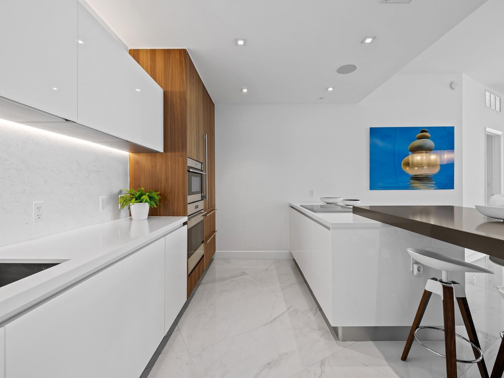 701 N Fort Lauderdale Beach Boulevard, Unit 1003, Fort Lauderdale, FL 33304 Photo