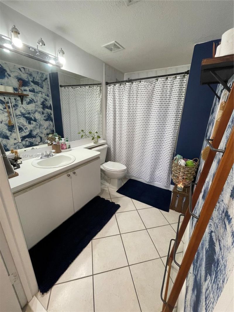 3500 Coral Way , Unit 406, Miami, FL 33145 Photo