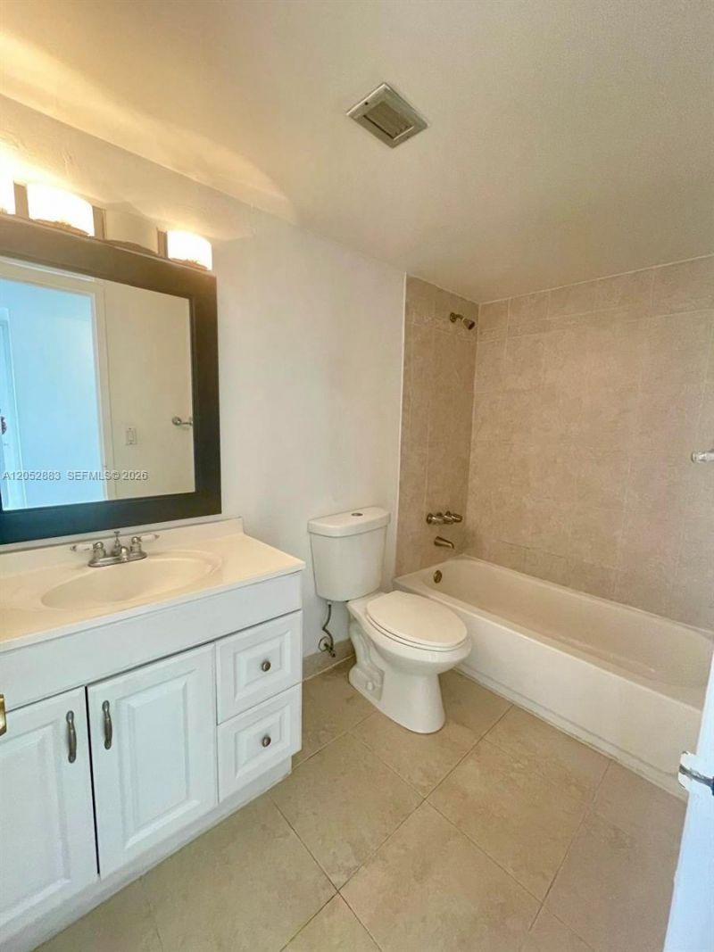 13155 Ixora Ct , Unit 201, North Miami, FL 33181 Photo