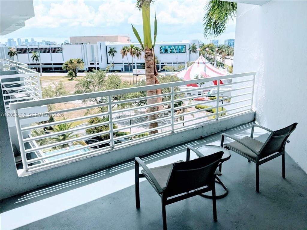 2670 E Sunrise Blvd , Unit 523, Fort Lauderdale, FL 33304 Photo