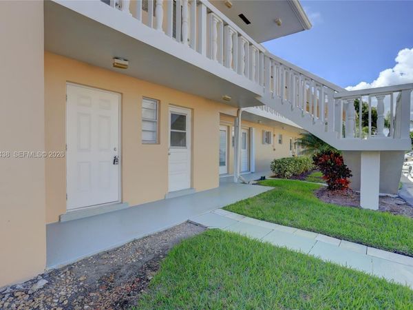 2212 NE 1st Way , Unit 101, Boynton Beach, FL 33435