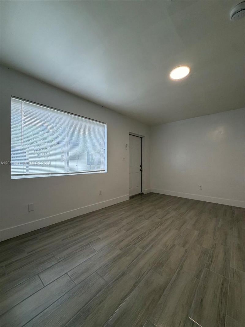 60 NW 71st St , Unit 6, Miami, FL 33150 Photo