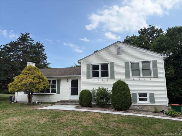 36 Greenvale Farms Road , Poughkeepsie, NY 12603
