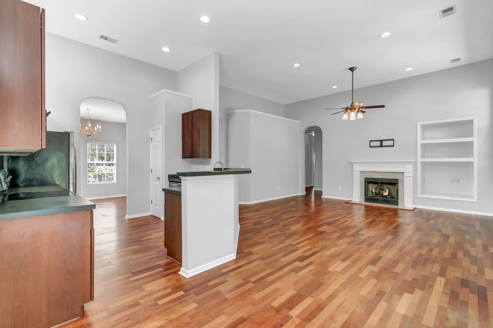 116 Carolinian Drive Photo 13