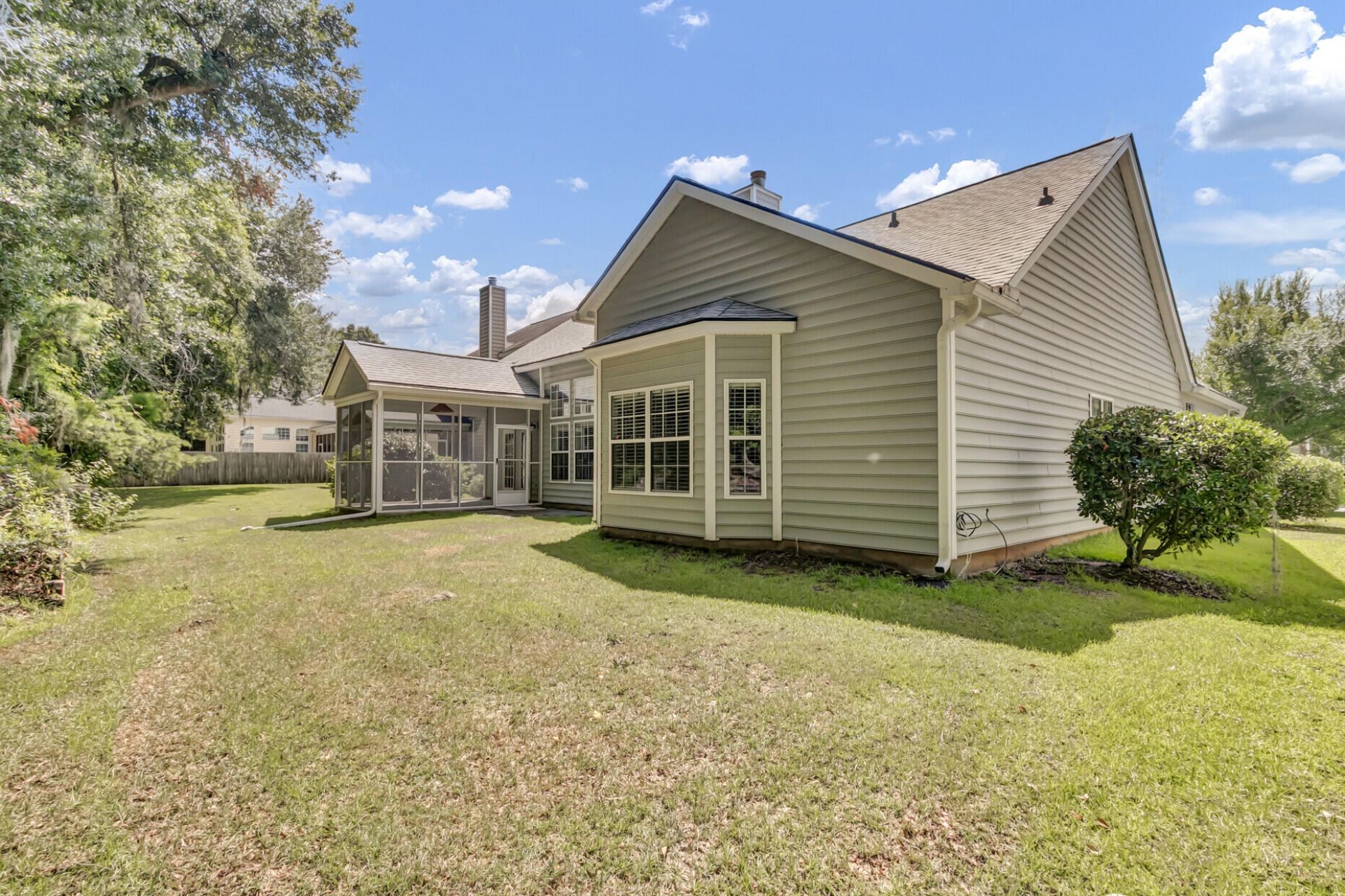 116 Carolinian Drive Photo 30