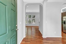 116 Carolinian Drive photo 4