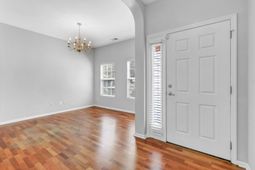 116 Carolinian Drive photo 4